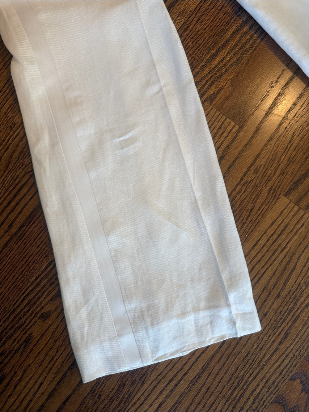 Women's white Tuxedo Wide-Leg Linen Pants - Picture 10 of 11